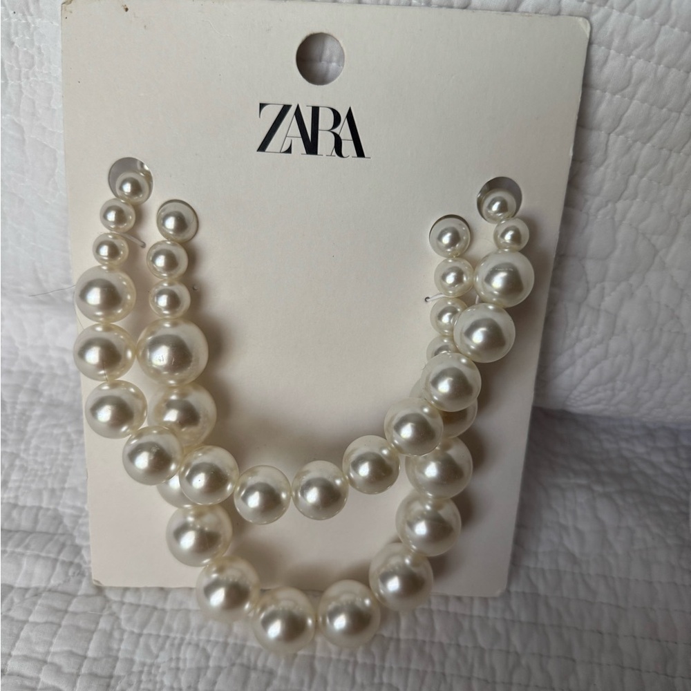 Zara Faux Pearl Statement Necklace